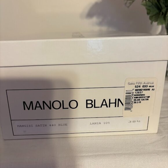 Manolo Blahnik Hangisi Jeweled Heel Blue Satin Pump Shoes - size 8.5 - Picture 16 of 16